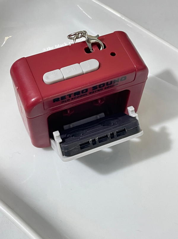 red radio keychain ✨ Image 3 Preview