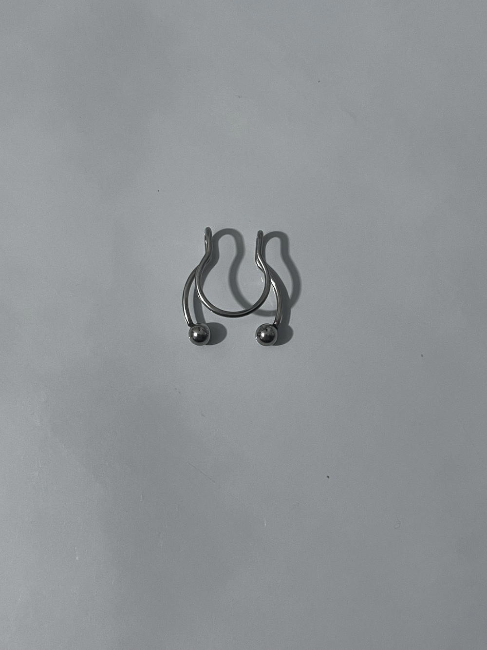 ستنالس ستيلfake piercing Preview Image