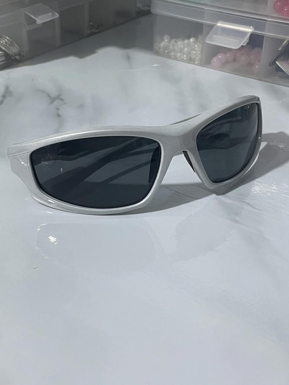 sunglasses  Preview Image