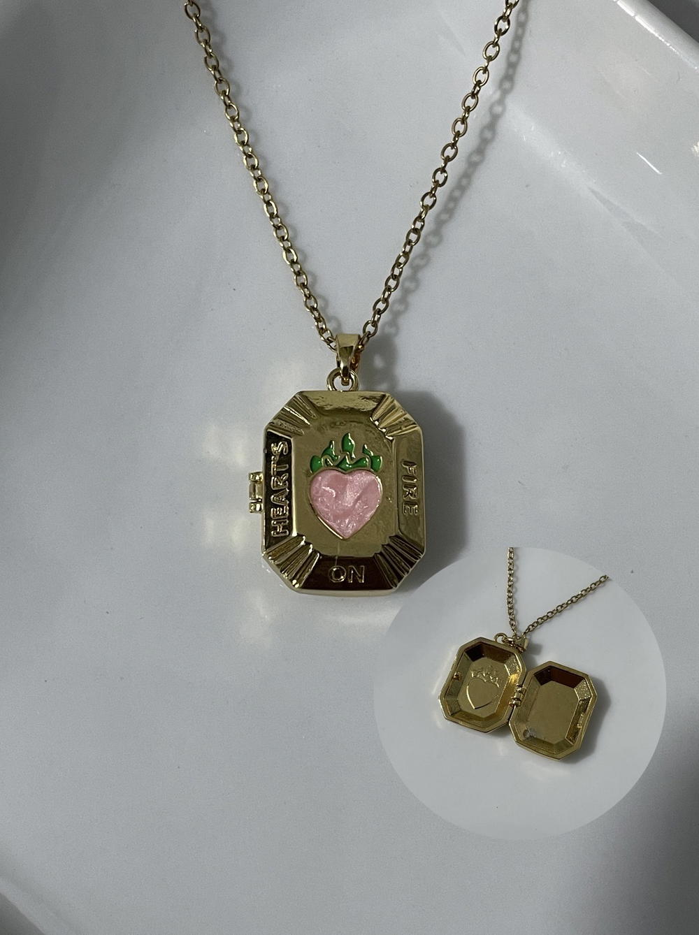 Stainless Steel Picture Locket Photo Necklace Preview Image