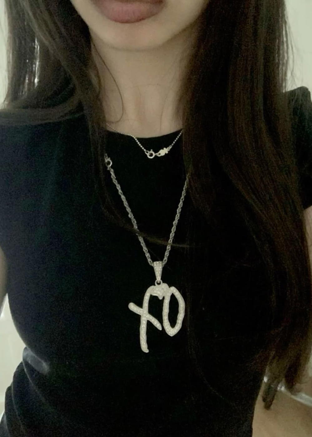 xo necklace  Preview Image