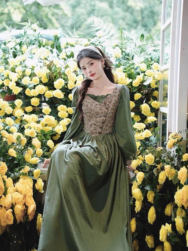 Dress  Preview Image