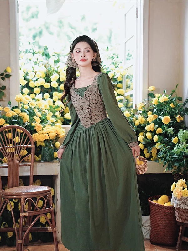 Dress  Image 5 Preview