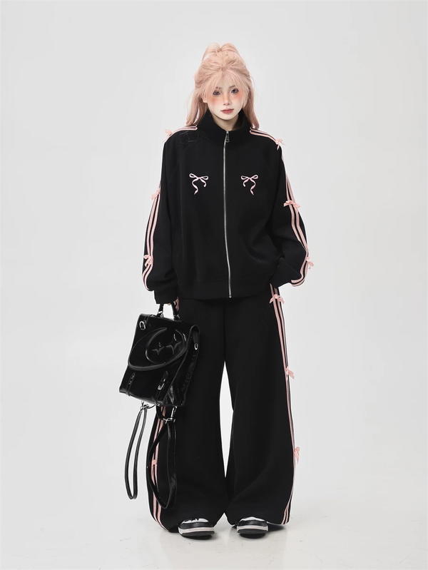 Tracksuit Image 1 Preview