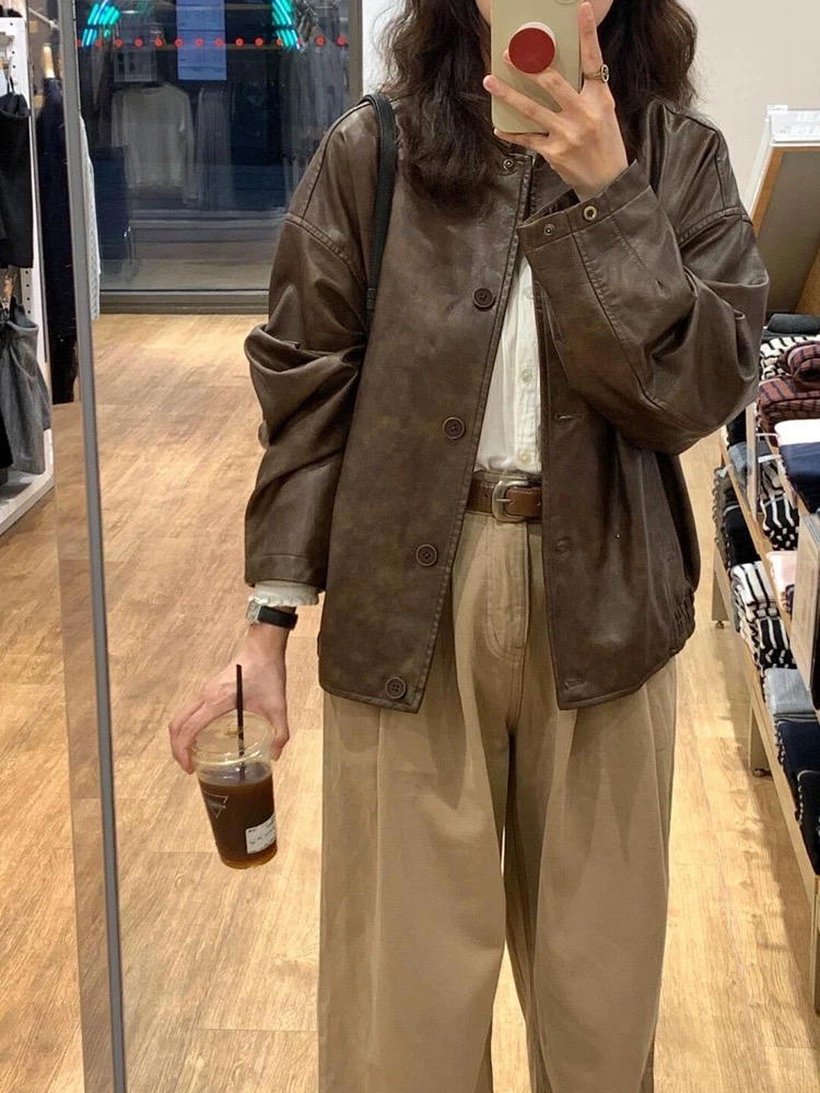 Women's leather jacket Preview Image