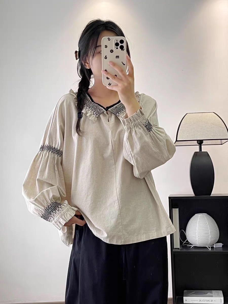 blouse  Preview Image