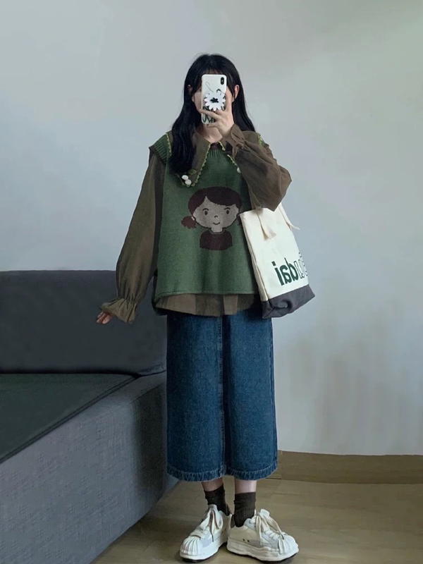 cute blouse  Image 3 Preview