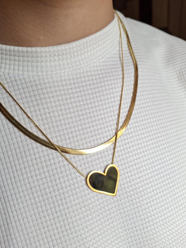 سلسله قلب اسود كبير 💗 Image 5 Preview