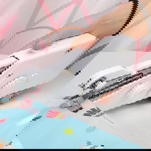 ماكينة الخياطة اليدوية Image 1 Preview