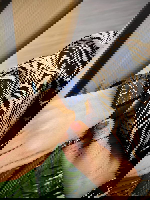 ساعة شي ان مربعه Image 2 Preview