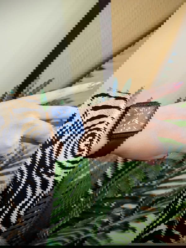 ساعة شي ان مربعه Image 4 Preview