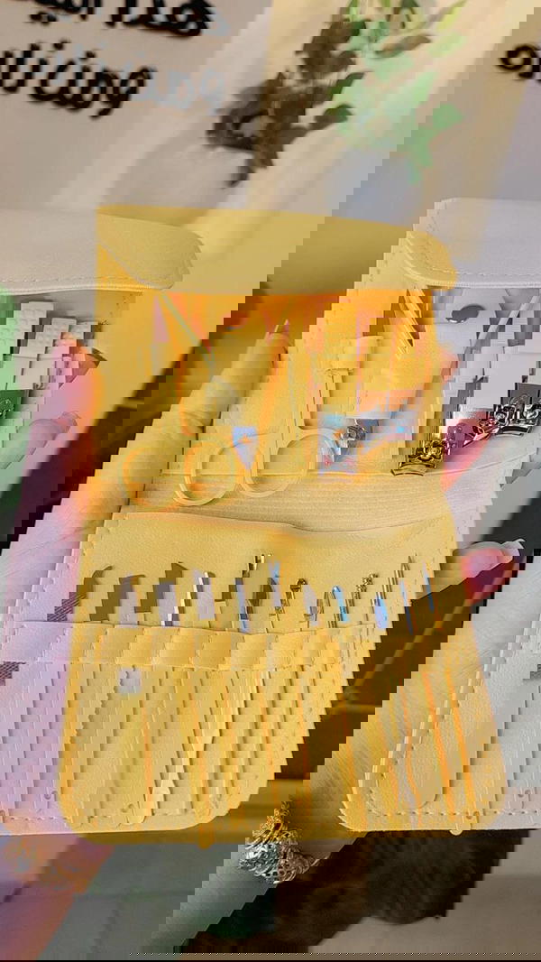 طقم باديكير  محفظه جلد Image 1 Preview