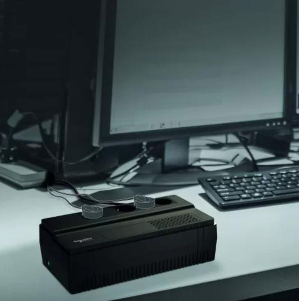 محول تزويد طاقة لامنقطعة ايزي، 800 فولت امبير، منفذ شوكو، 230 فولت ups Image 2 Preview