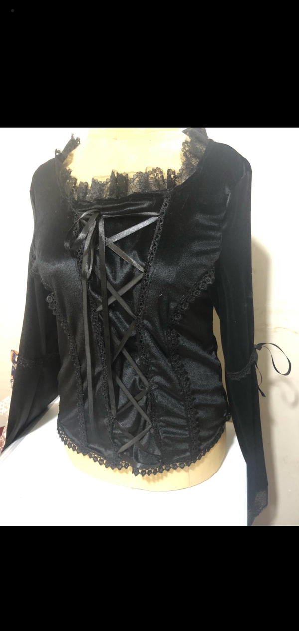 gothic top Image 1 Preview