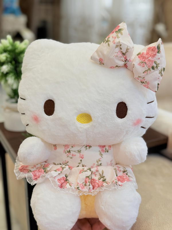 Cute hello kitty with a yellow dress Image 3 Preview