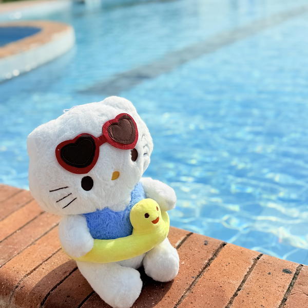Hello kitty with floatie Image 2 Preview