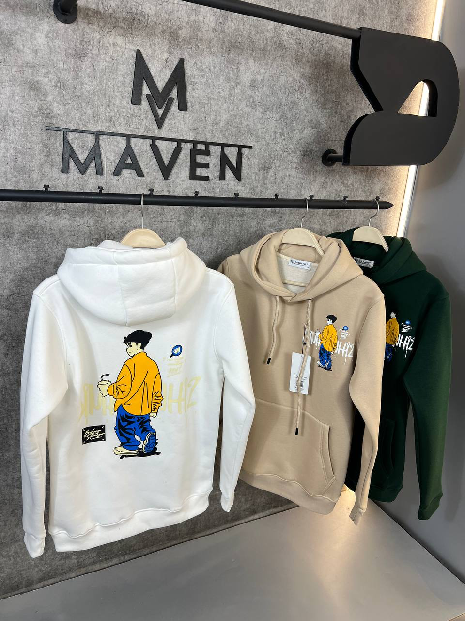 Man15 - سويتشيرت Preview Image