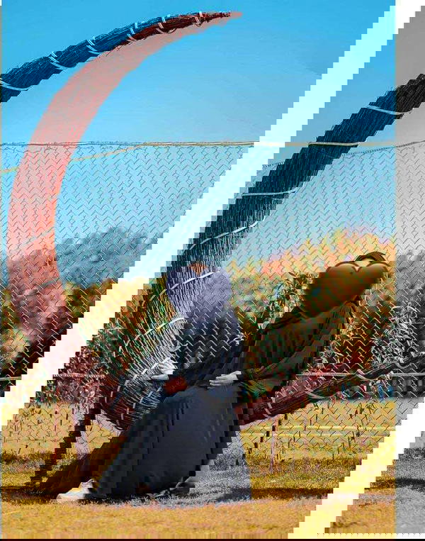 عباية سودة أنيقة Image 3 Preview