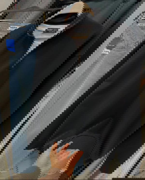 تيشيرت نص سوستة Image 6 Preview
