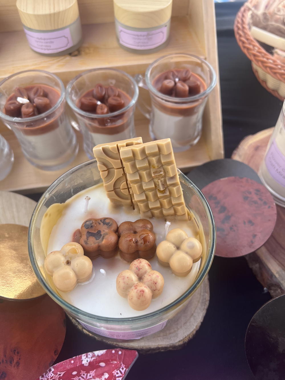 شمع الشوكولاته  Preview Image