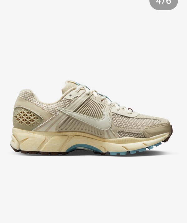 NIKE Image 5 Preview