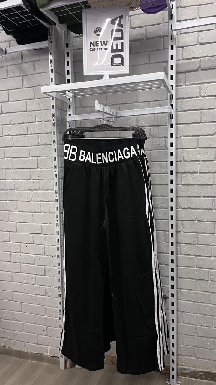 balanciaga sweetpants Preview Image