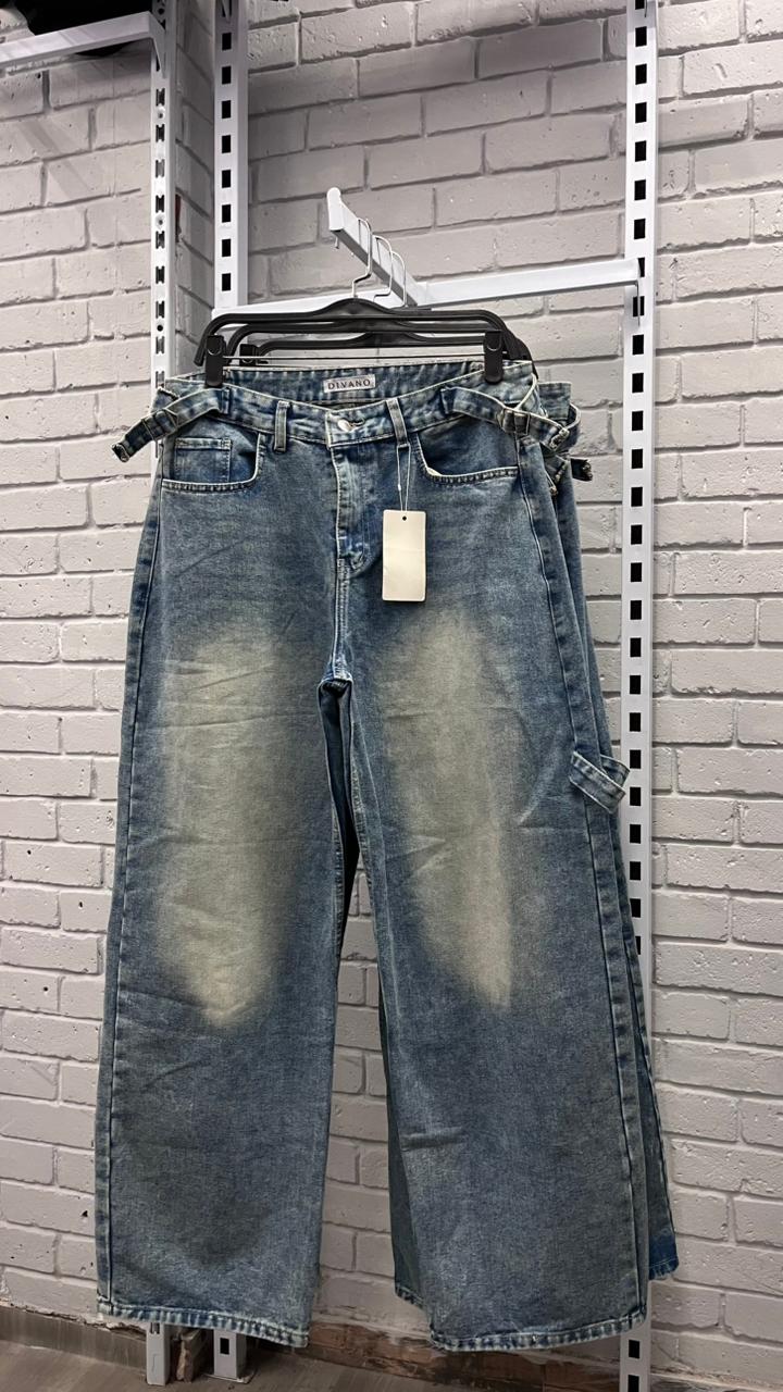 mid-blue (beige wash) Preview Image