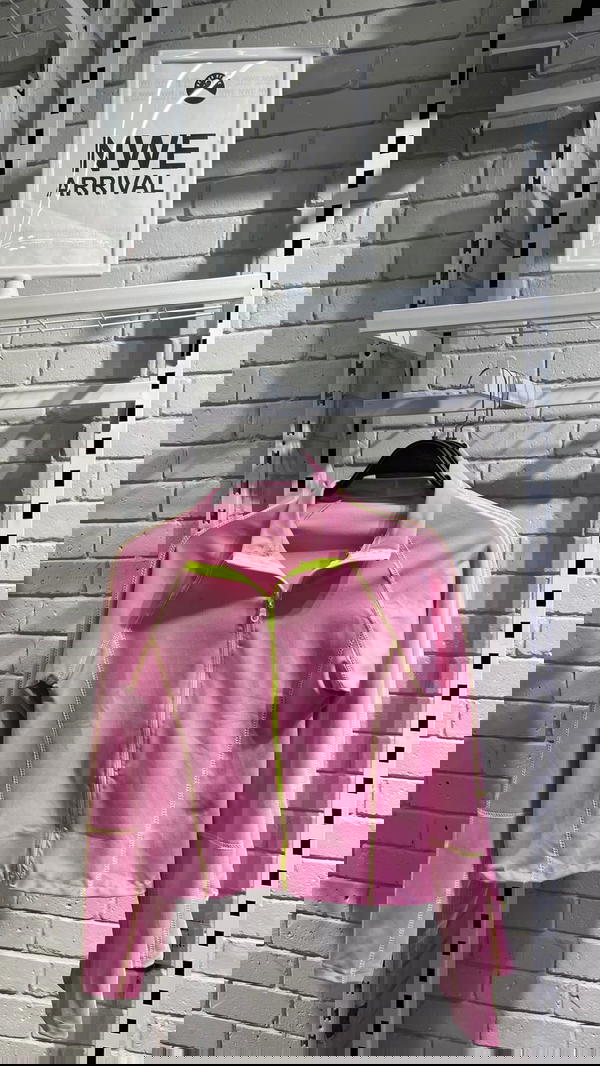 pink top H2 Image 1 Preview
