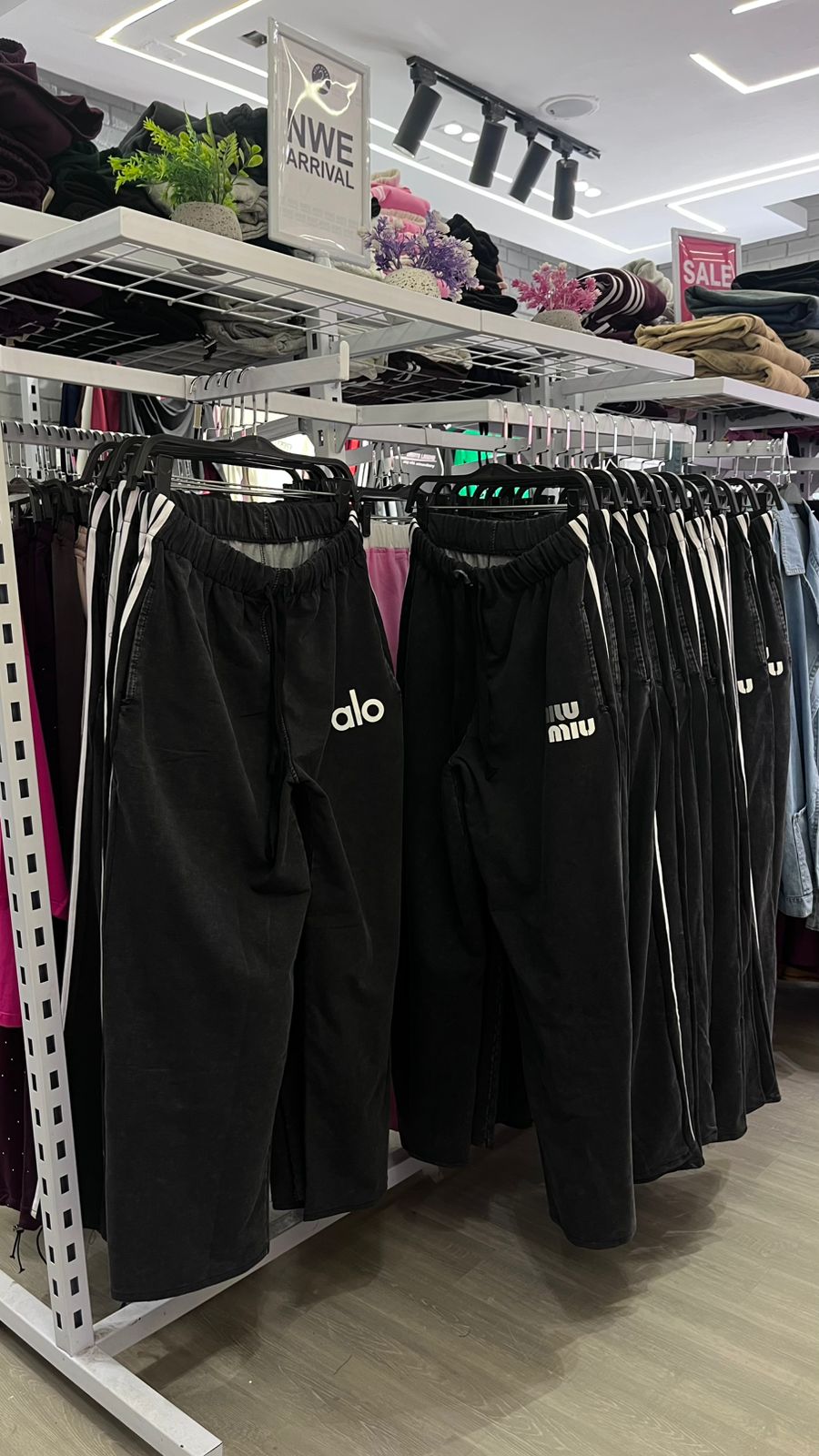 sweet pants alo  Preview Image
