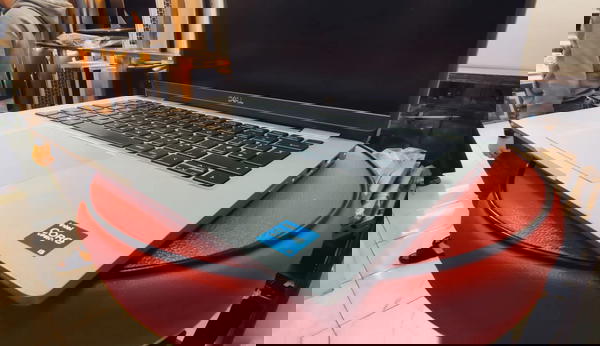 Dell latitude 5320 Image 3 Preview