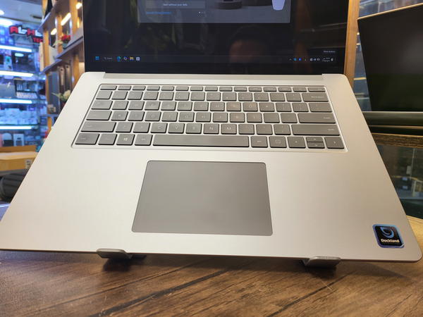 Microsoft surface pro 1979 Image 3 Preview