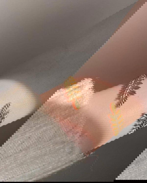 اسواره  Image 2 Preview