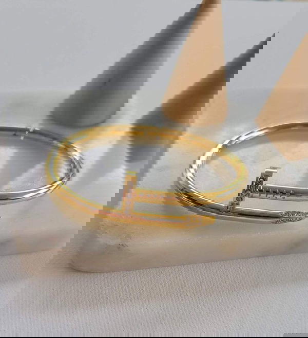 اسواره Image 1 Preview