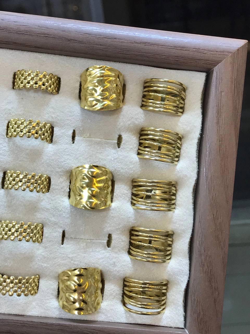 خاتم Preview Image