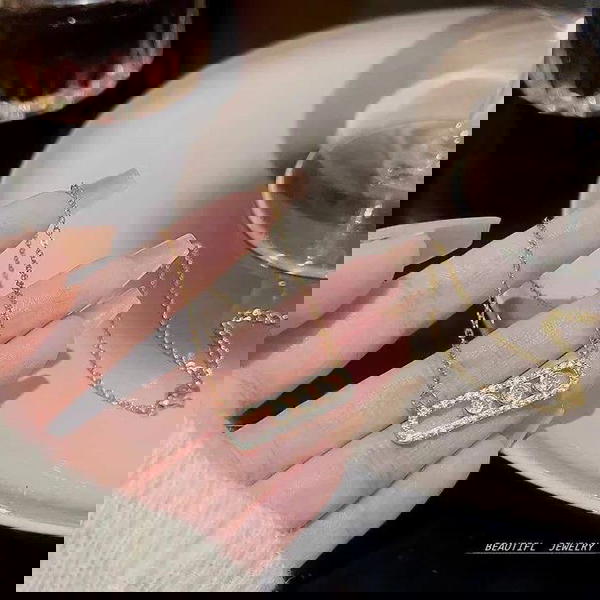 سلسال Image 1 Preview