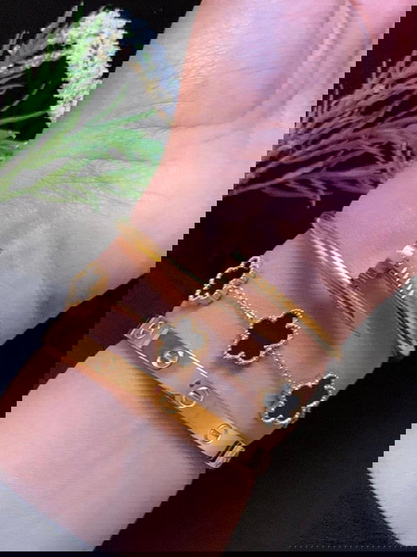 طقم انسيال واساور Image 1 Preview