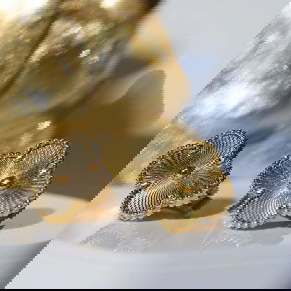 حلق فانكليف دهبى Preview Image
