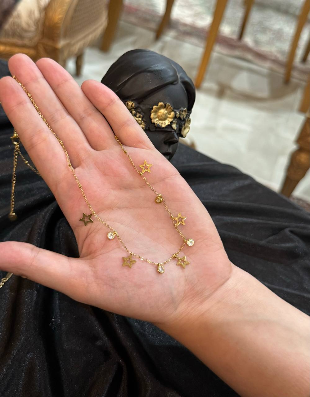 كوليه فرفشة Preview Image