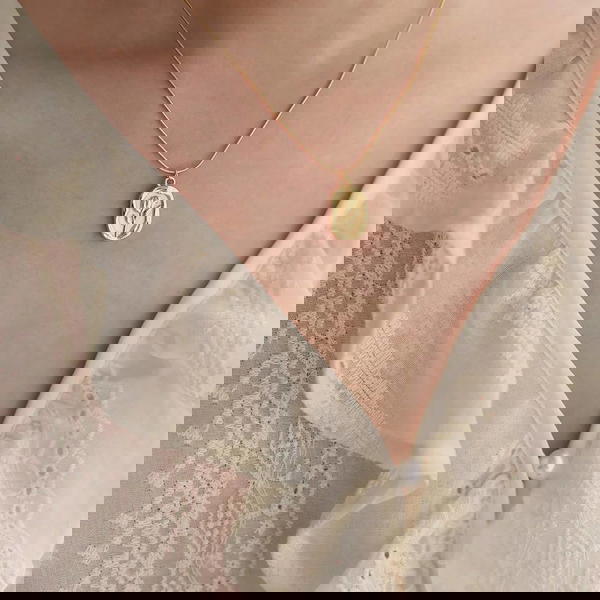 سلسلة وردة  Image 1 Preview
