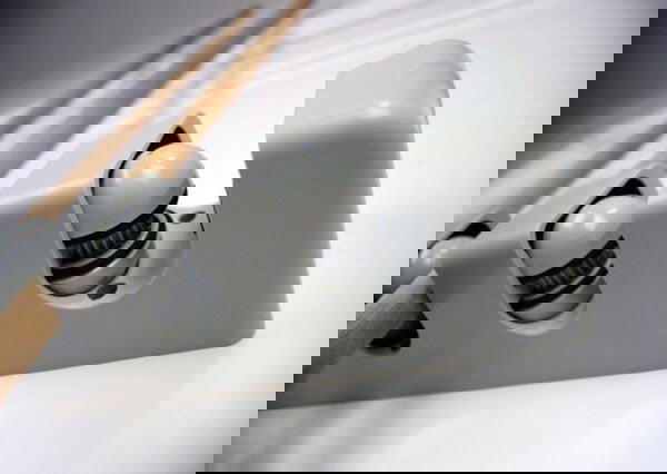 حامل المكانس ومنظم ادوات النظافة Image 5 Preview