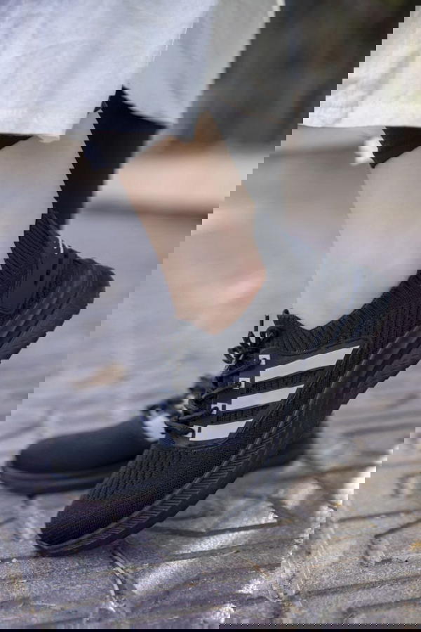 سنيكرز رياضي نسائي خفيف – موديل 1111  Image 3 Preview