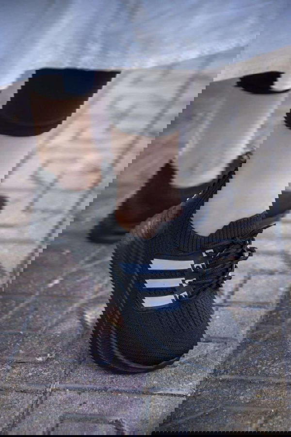 سنيكرز رياضي نسائي خفيف – موديل 1111  Image 4 Preview