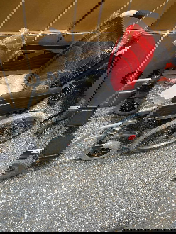 كرسي متحرك كهربائي – Power Image 7 Preview