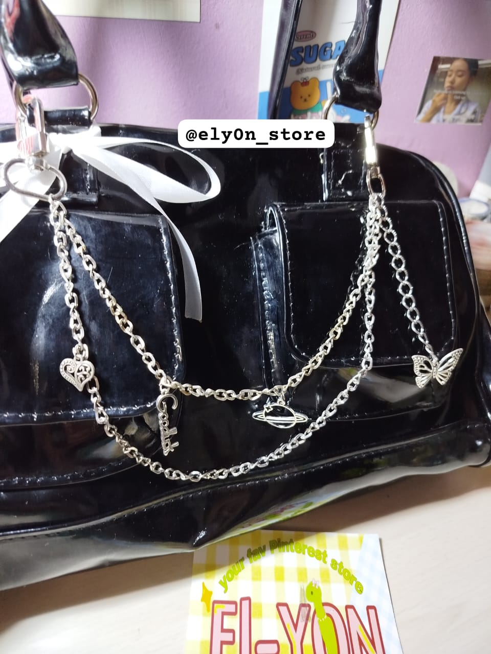 ʚɞ  .. 🪄 bag keychain<3! ۫  ׅ ꕮ Preview Image