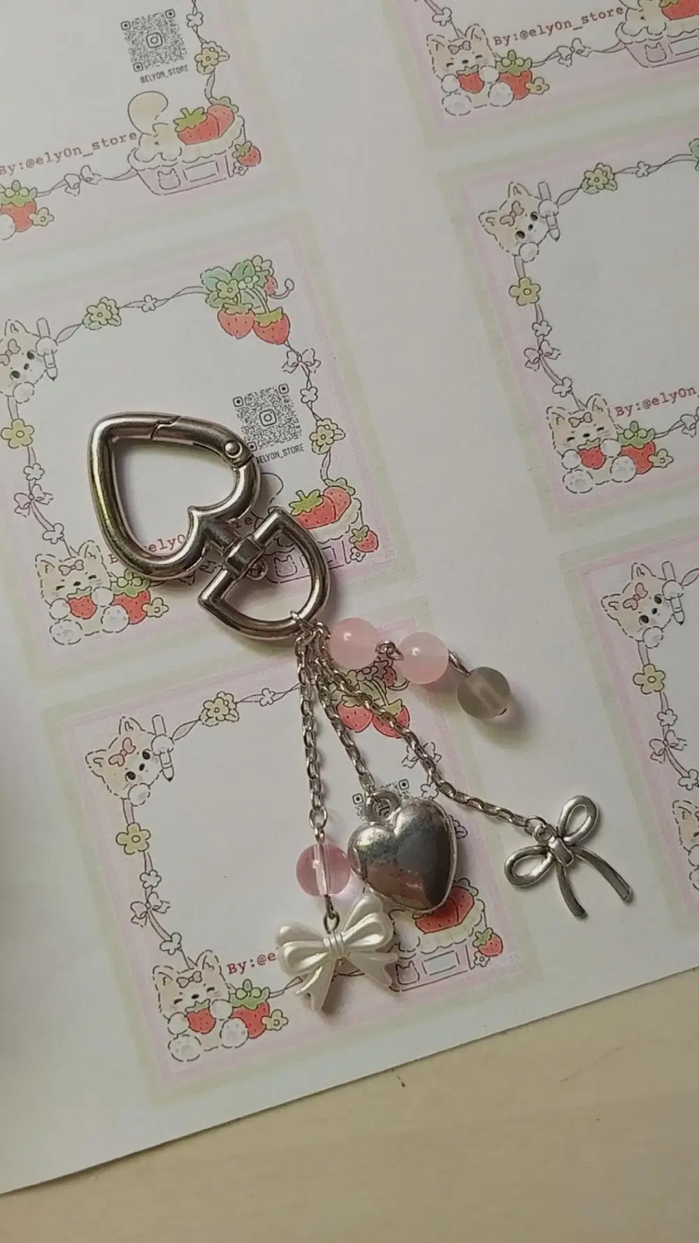  ᘛ Lovely keychain এㅤׁ Preview Image