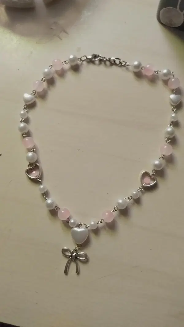 Lovely necklace  Image 4 Preview