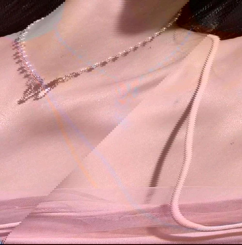 Pearl butterfly necklace  Preview Image