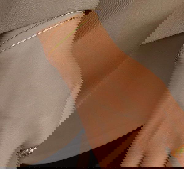golden line bracelet  Image 1 Preview