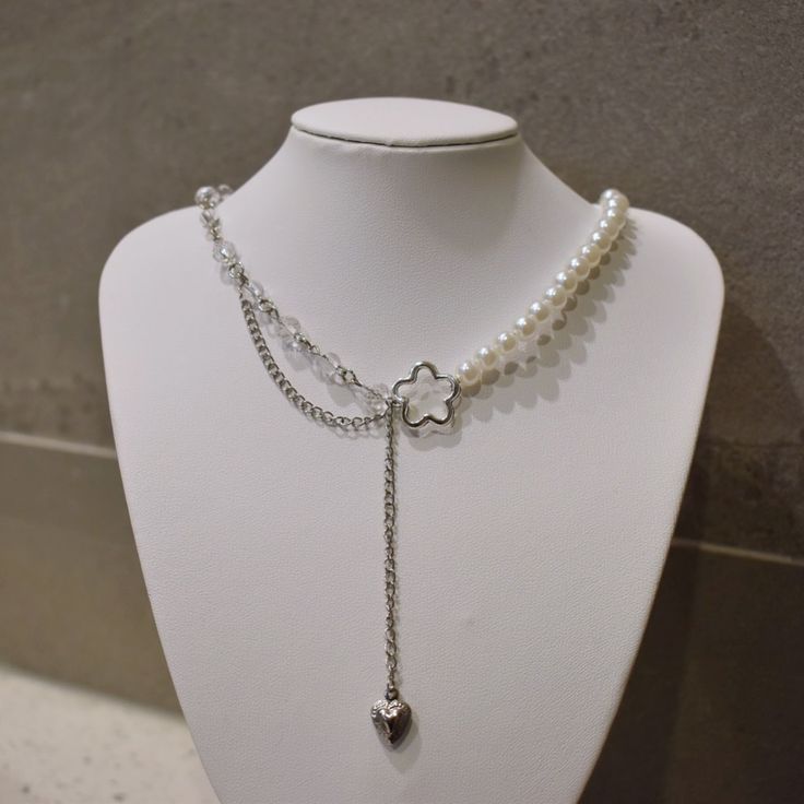 karma v Necklace  Preview Image
