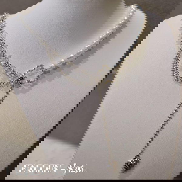 karma v Necklace  Image 2 Preview